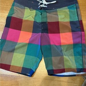 Men’s American Eagle Outfitters Colorful Plaid Shorts Size M